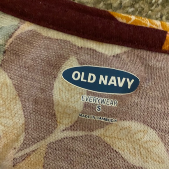 2 racerback tank tops - Picture 3 of 4